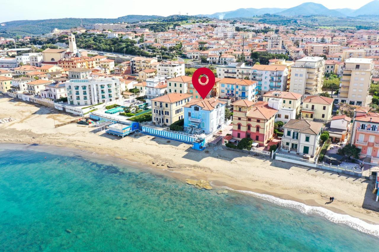 Villa Lilla Sulla Spiaggia Di San Vincenzo Luxury Eksteriør bilde