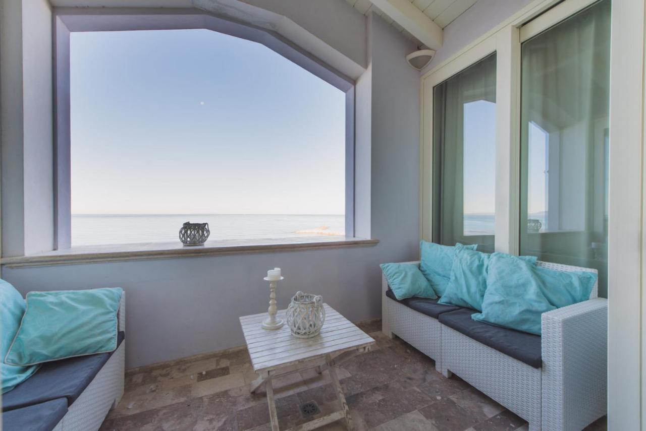 Villa Lilla Sulla Spiaggia Di San Vincenzo Luxury Eksteriør bilde